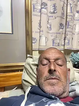 GeldenKuy online show from July 2026 07:29:02 PM