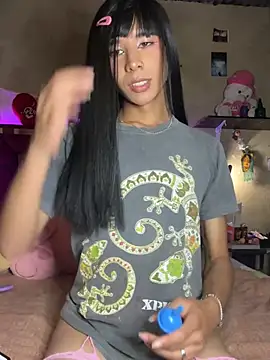 lady Tayron online show from August 2026 04:26:01 AM