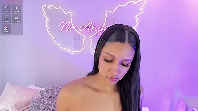 TalianaHernandez online show from July 2026 04:36:01 PM