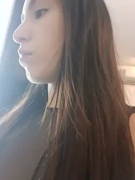 Chloemendoza online show from July 2026 04:02:02 PM