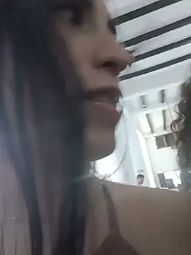 Chloemendoza online show from July 2026 06:20:01 PM