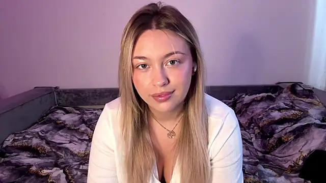 Snapshot of sofiablushxxx chatting on June 2026 11:34:01 AM sofiablushxxx online show from June 2026 11:34:01 AM