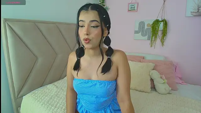 sweet lara23 online show from July 2026 09:10:01 PM