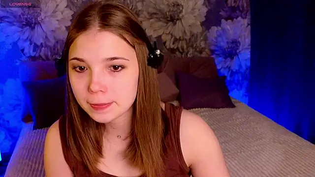 jenny7474 online show from June 2026 03:29:02 AM