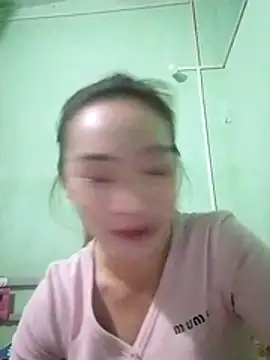 Snapshot of Voiva11 chatting on June 2026 12:10:01 PM Voiva11 online show from June 2026 12:10:01 PM