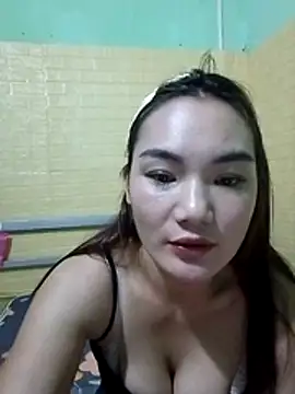 Snapshot of Voiva11 chatting on July 2026 02:40:01 AM Voiva11 online show from July 2026 02:40:01 AM