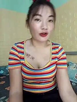 Snapshot of Voiva11 chatting on July 2026 01:58:33 AM Voiva11 online show from July 2026 01:58:33 AM