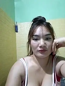 Snapshot of Voiva11 chatting on July 2026 06:20:01 PM Voiva11 online show from July 2026 06:20:01 PM