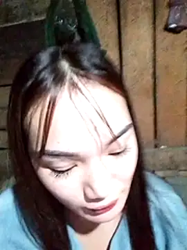 Snapshot of Voiva11 chatting on July 2026 05:12:02 PM Voiva11 online show from July 2026 05:12:02 PM