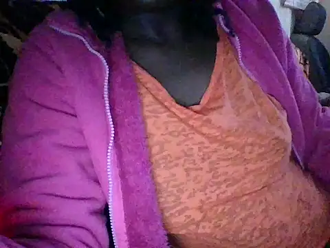 lucyswee online show from July 2026 05:00:01 AM