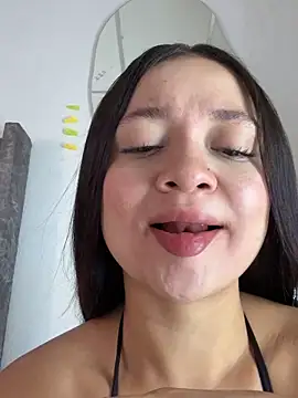 isaaa222 online show from June 2026 01:54:02 PM