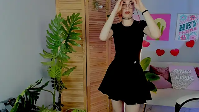 SeraphineDuskryn online show from June 2026 02:10:01 PM
