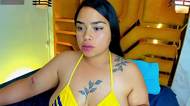 Violett Cinnamon online show from July 2026 11:55:01 PM