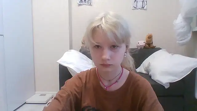 DinaKolter online show from July 2026 04:36:01 PM