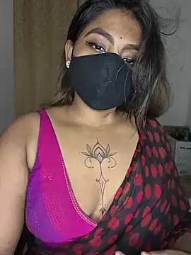 I am amisha online show from July 2026 07:04:01 PM