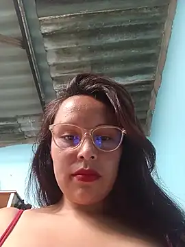 Snapshot of pamela_sween chatting on July 2026 04:04:02 PM pamela sween online show from July 2026 04:04:02 PM
