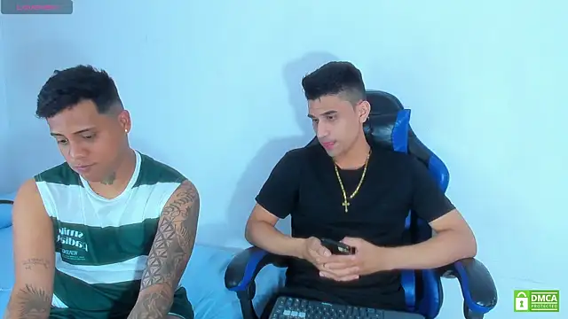 Alejandro and Deiby online show from July 2026 08:12:02 PM
