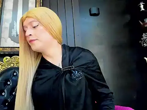 Miss Andrxs online show from June 2026 02:31:02 AM