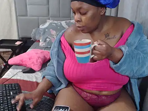 Wifey Amanda online show from July 2026 06:47:02 AM