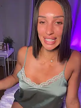 Snapshot of aliyahmoon chatting on July 2026 09:25:02 PM aliyahmoon online show from July 2026 09:25:02 PM