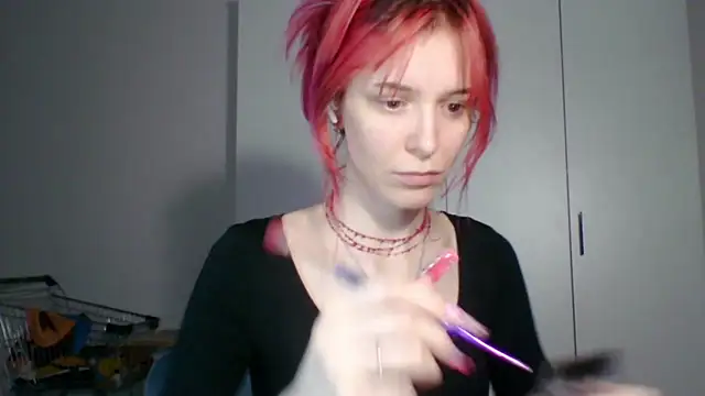 Snapshot of KayleneWesterberg chatting on June 2026 03:16:01 PM KayleneWesterberg online show from June 2026 03:16:01 PM