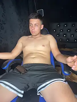Dann 007 online show from July 2026 01:37:01 AM