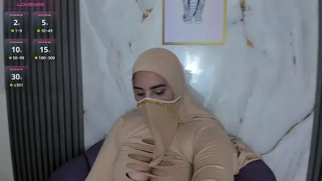 Snapshot of Nadia_Sammur chatting on June 2026 01:26:02 AM Nadia Sammur online show from June 2026 01:26:02 AM