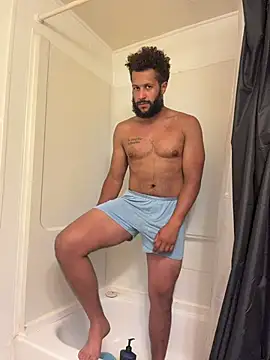 HungStr8Lightskin online show from July 2026 08:27:02 PM
