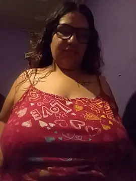 Snapshot of Valentina_Tits chatting on August 2026 03:28:01 AM Valentina Tits online show from August 2026 03:28:01 AM