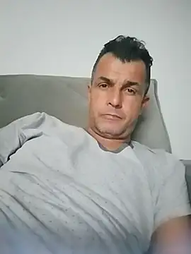 Snapshot of Leandrosafado chatting on June 2026 02:54:02 AM Leandrosafado online show from June 2026 02:54:02 AM