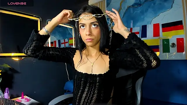 danielal opezz online show from July 2026 08:33:02 PM