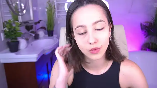 JennyMyLuv online show from July 2026 08:33:01 AM