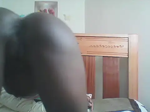 Snapshot of cutechocolate chatting on June 2026 01:23:02 PM cutechocolate online show from June 2026 01:23:02 PM