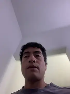 Crisloverrr online show from July 2026 01:10:02 AM