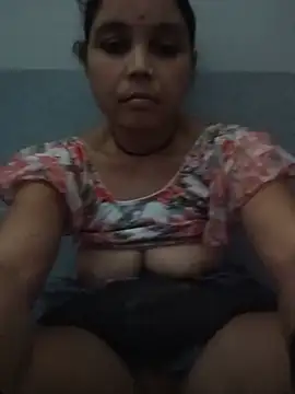 Snapshot of Hot_bhabi022 chatting on July 2026 02:19:02 PM Hot bhabi022 online show from July 2026 02:19:02 PM