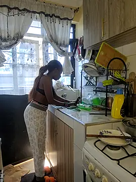 Snapshot of savage_bria chatting on July 2026 10:52:02 AM savage bria online show from July 2026 10:52:02 AM