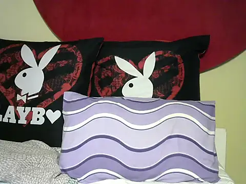 Snapshot of savage_bria chatting on August 2026 11:03:02 PM savage bria online show from August 2026 11:03:02 PM