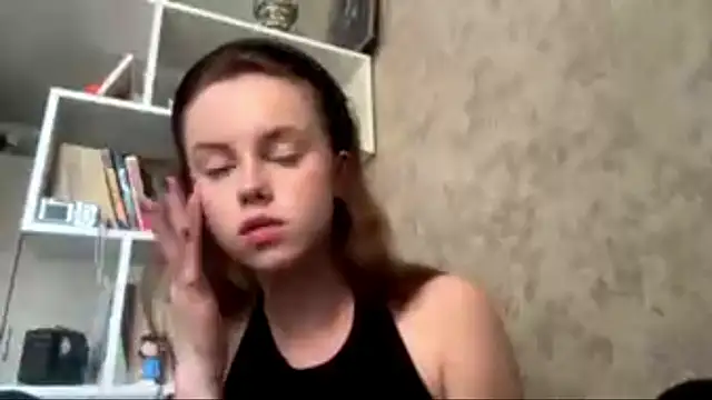 Mollybeans online show from June 2026 12:14:01 PM