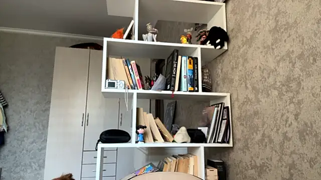 Mollybeans online show from July 2026 02:10:01 PM