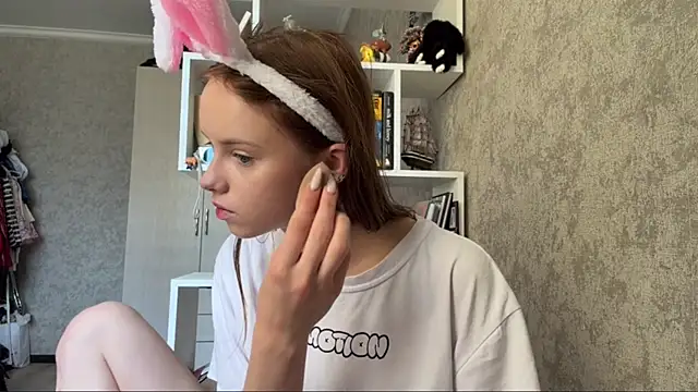 Mollybeans online show from July 2026 12:14:01 PM