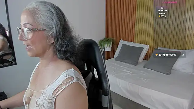 catalina villan online show from June 2026 07:25:02 PM