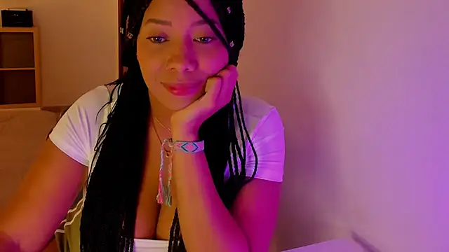 NicolePasqualott online show from October 2025 08:09:02 PM