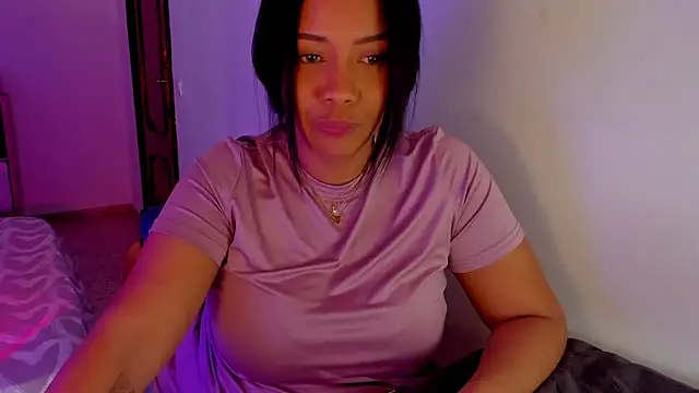 Snapshot of NicolePasqualott chatting on January 2026 09:18:02 PM NicolePasqualott online show from January 2026 09:18:02 PM