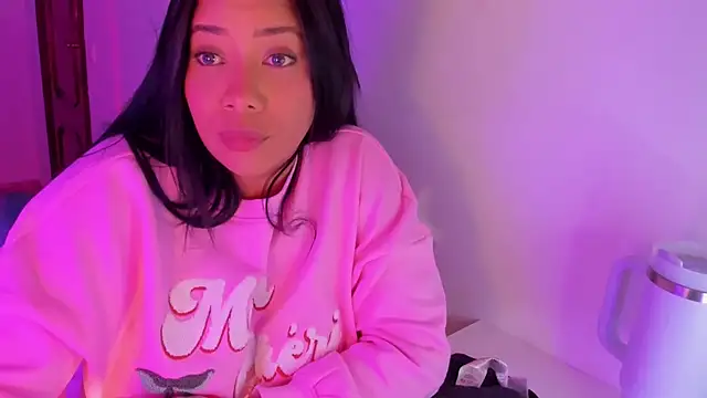 Snapshot of NicolePasqualott chatting on February 2026 09:30:01 PM NicolePasqualott online show from February 2026 09:30:01 PM