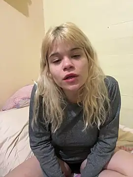 lolitacoreee online show from July 2026 03:20:01 AM