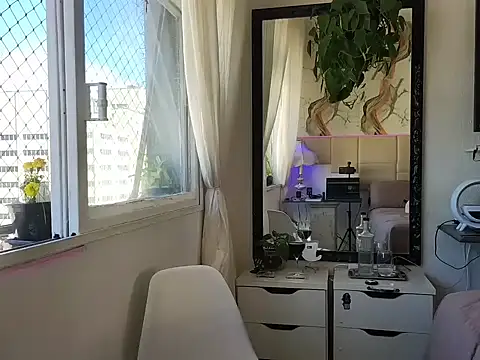 Snapshot of EnricoNetto chatting on June 2026 04:52:02 PM EnricoNetto online show from June 2026 04:52:02 PM