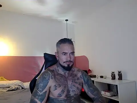 Dom Jhuan online show from June 2026 10:45:02 PM
