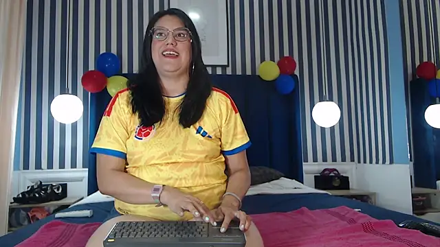 Sallydickinson online show from June 2026 02:21:01 PM