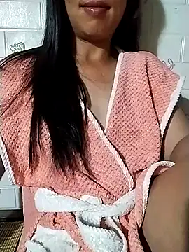 Snapshot of Helen-nn chatting on July 2026 12:41:01 PM Helen-nn online show from July 2026 12:41:01 PM