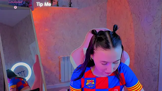  Kiki angelll  online show from June 2026 02:14:02 AM